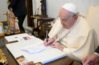 2-A los miembros de la delegaci&oacute;n de Albania guiada por Su Gracia Dede Edmond Brahimaj 