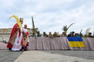7-Palm Sunday: Passion of the Lord - Commemoration of the Lord's entrance into Jerusalem and Holy Mass